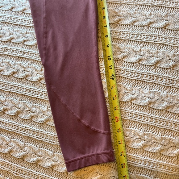 Athleta High Rise Crop - Picture 6 of 6